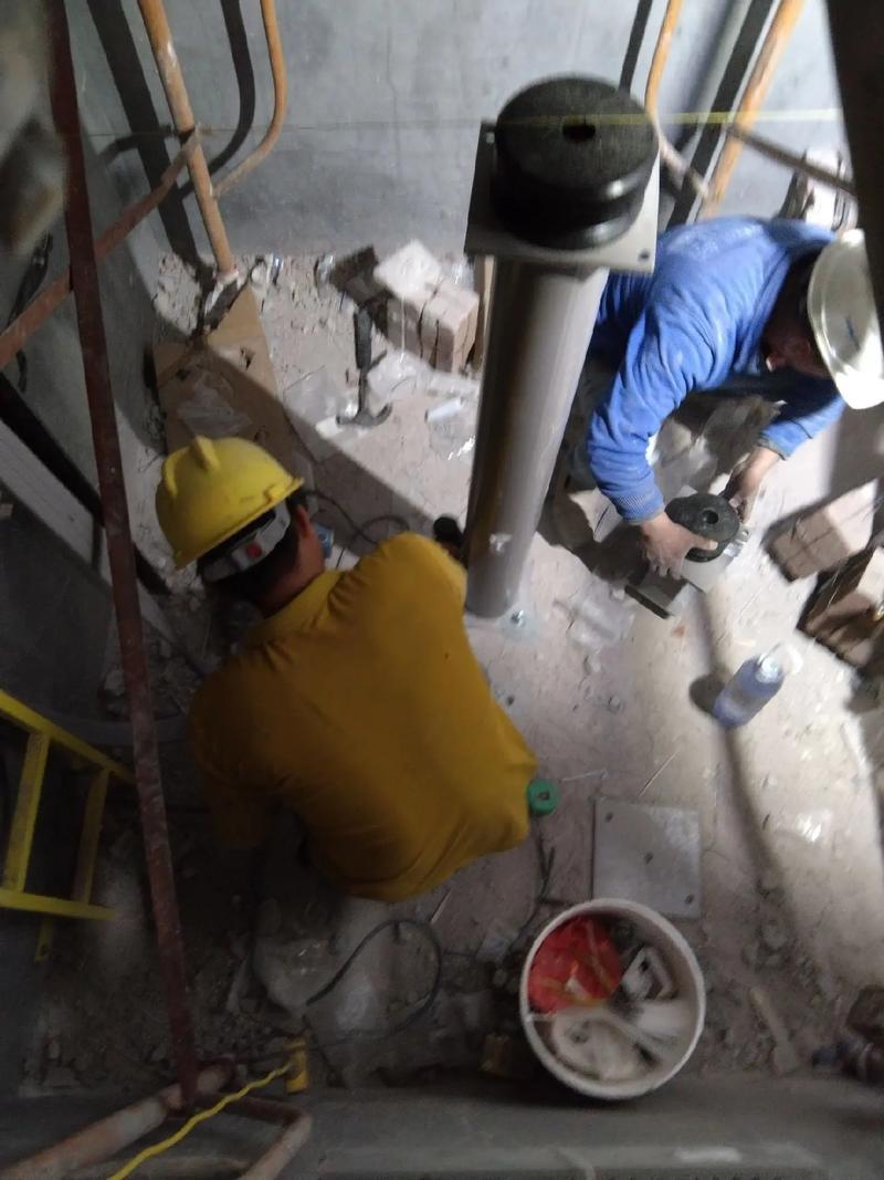 芬兰通力电梯 紧张有序安装中，以创新科技定制城市自建电梯新高度